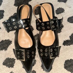 Stylish Black Buckle Women's Shoes